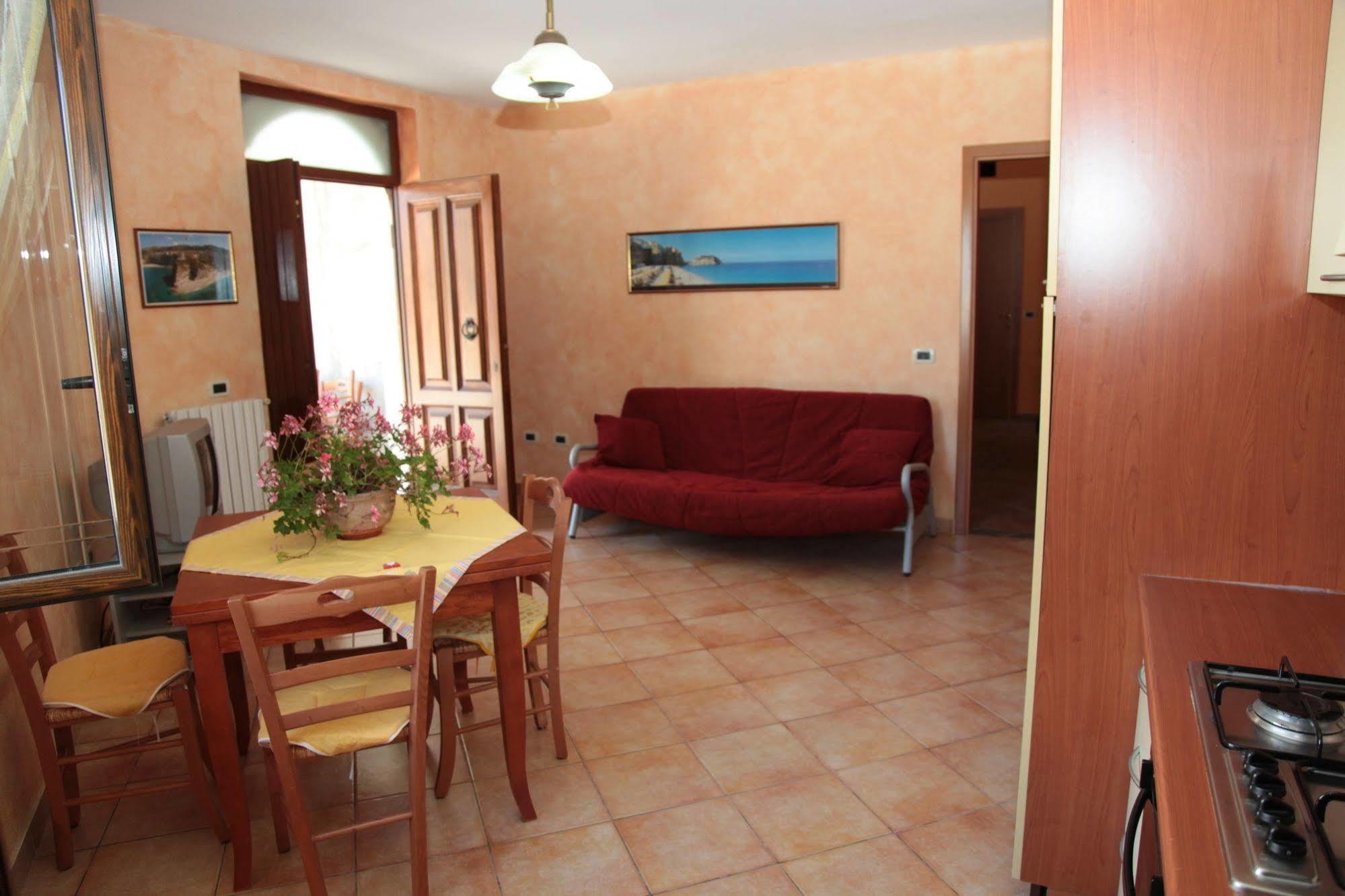 B & B Korello Gasponi Dış mekan fotoğraf